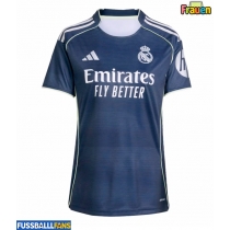 Real Madrid Auswärtstrikot Frauen 2025-26 Kurzarm